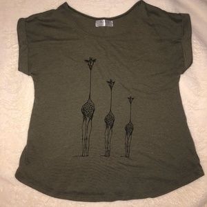 Giraffe print t-shirt